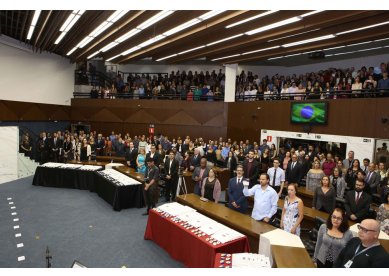 Instituto Izabela Hendrix e Igreja Metodista são homenageados em evento na Câmara Municipal de Belo Horizonte/mg