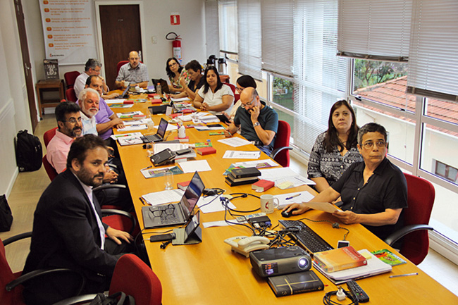 Cogeam reunida na Sede Nacional