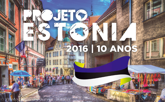 Foto de uma feira de rua no exterior, anunciando o Projeto Estonia 