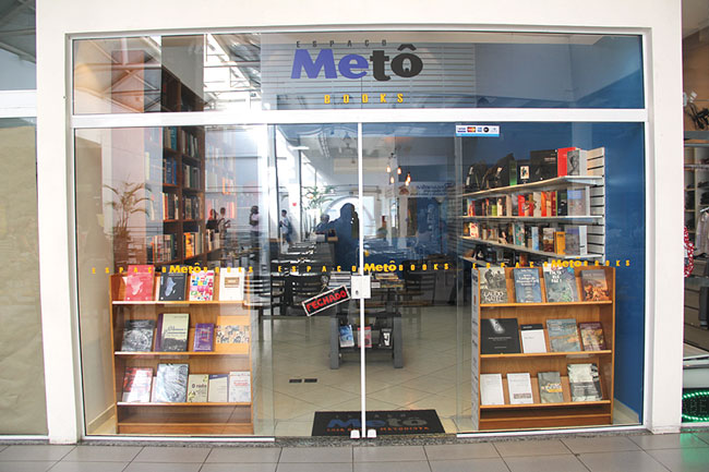 Foto da frente da Livraria Met Books