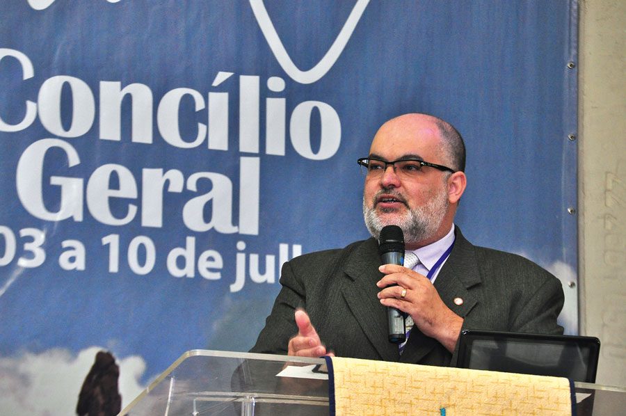 2016_08_roberto_conferencia