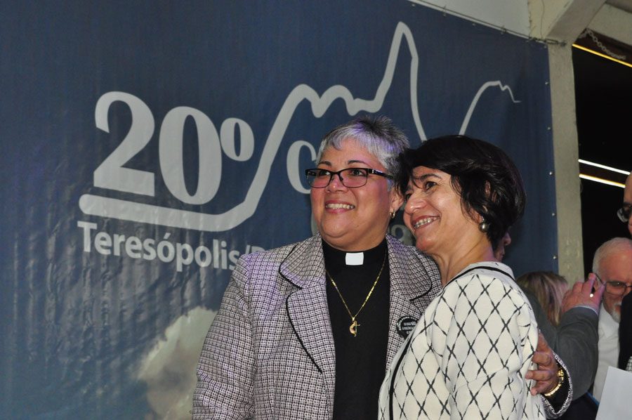 Lizzete Montalvo (CIEMAL) e Bispa Marisa de Freitas participam do EAD