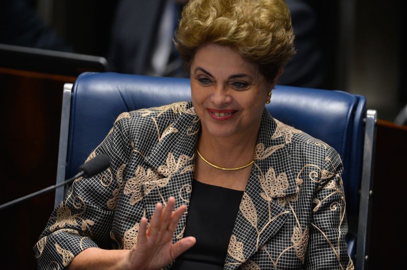 2016_09_dilma_sorriso