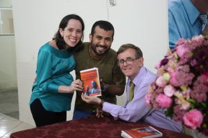 O notável povo do coração aquecido: livro conta realizações de metodistas ao redor do mundo