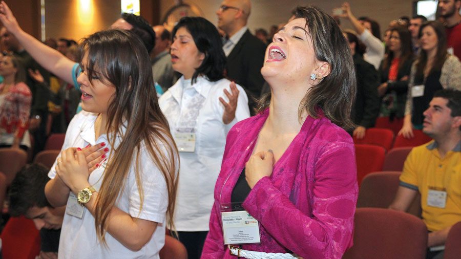 Encontro Nacional de Discipulado e Misso realizado na cidade de Curitiba (PR), em 2014. 