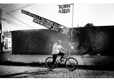 Joo Evangebike: evangelismo sobre duas rodas pelas ruas do Rio