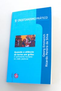 Pastores metodistas lançam livro sobre o sofrimento humano na visão pastoral